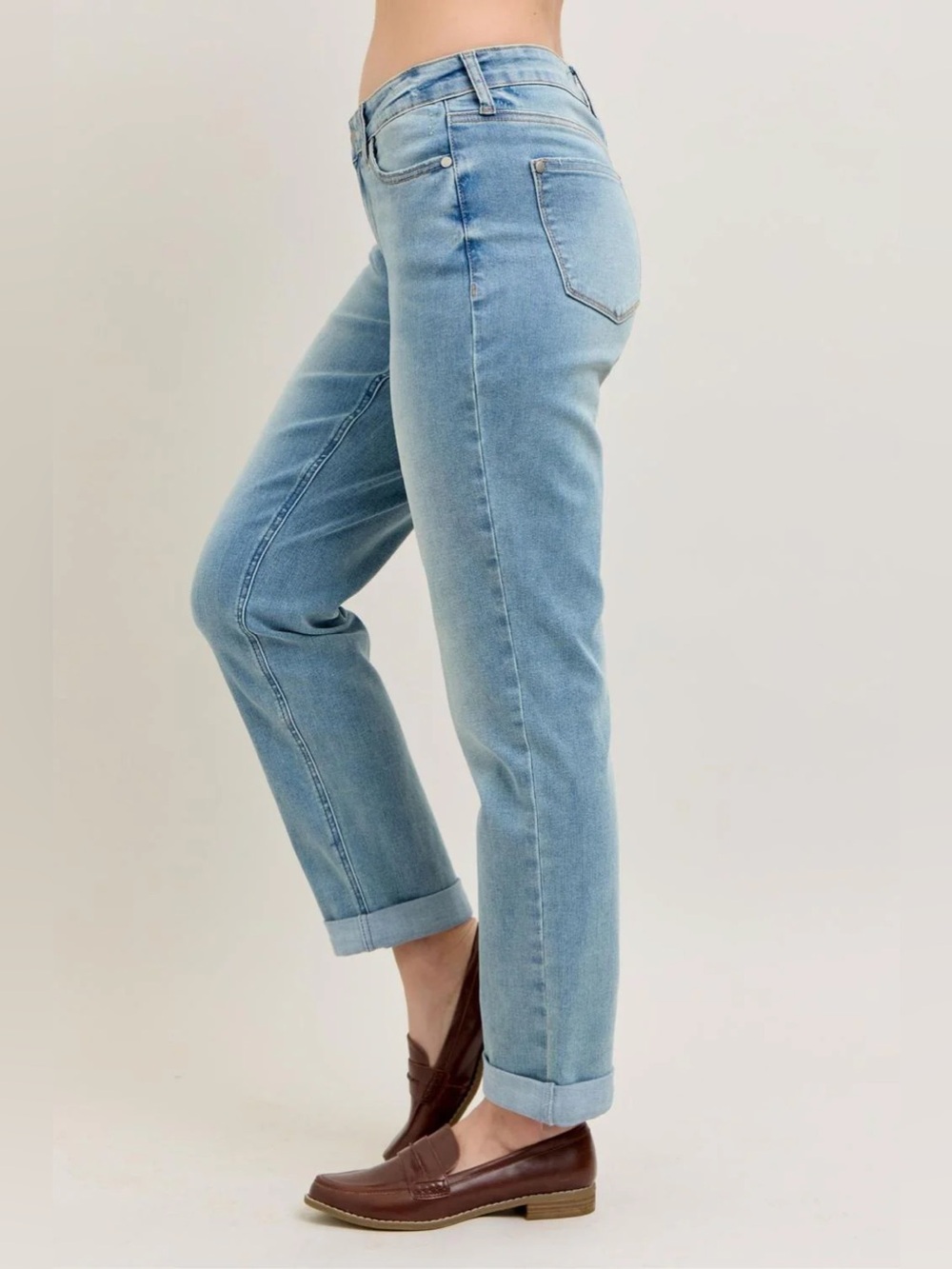 NWT Judy Blue BLAIRE Mid Rise V Front Cuff Boyfriend Cool Denim Casual 16W - Picture 8 of 15
